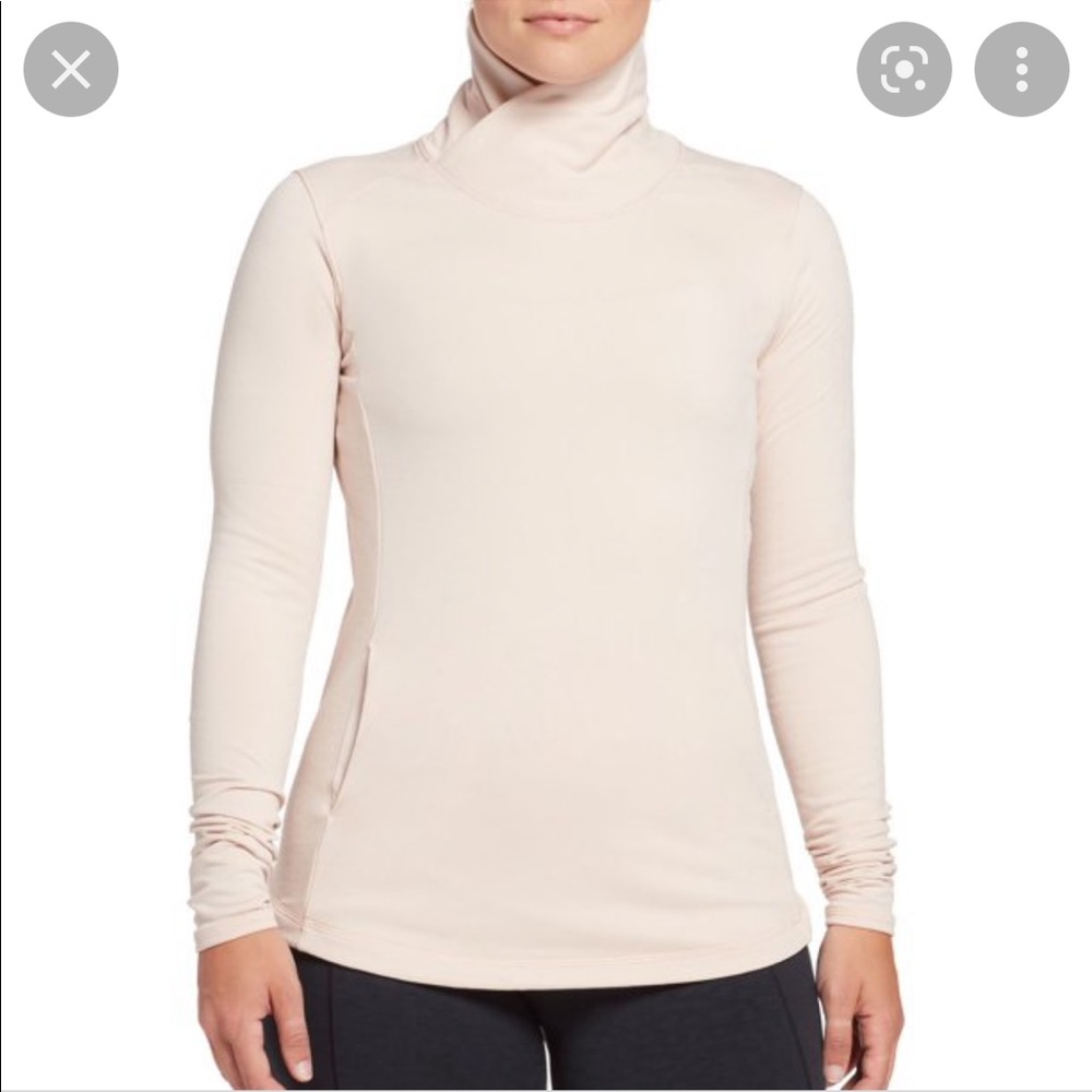 CALIA by Carrie Underwood Athletic Top